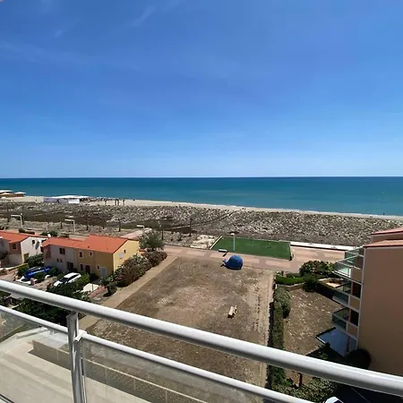 T3 Renove, 6 Pers, Face Mer, Parking, Balcon, Proche Plages - Fr-1-81-583 アパート *